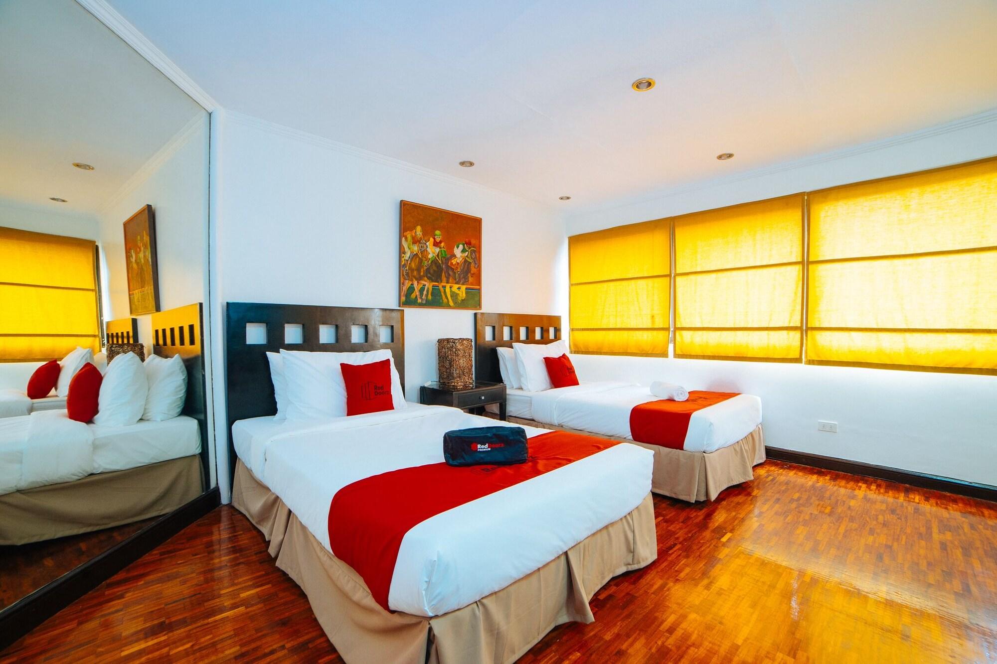 เรดดอร์ซ พรีเมียม ใกล้กรีนเบลท์ มากาตี - พนักงานฉีดวัคซีนแล้ว Hotel Makati City ภายนอก รูปภาพ